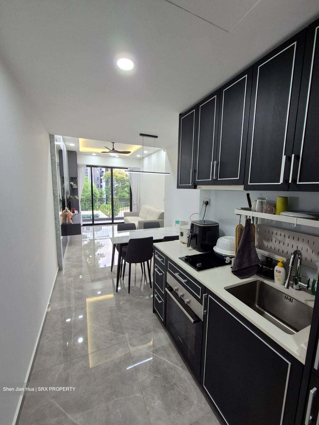 Mayfair Gardens (D21), Condominium #573493641